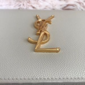 YSl authentic authentic bag, I used it once only